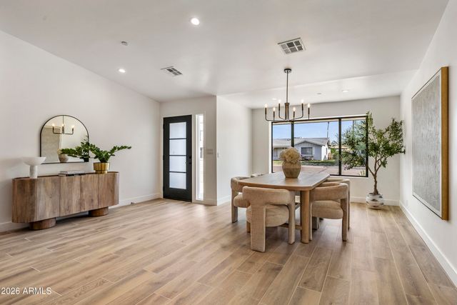 5414 N 82ND Street, Scottsdale, AZ 85250