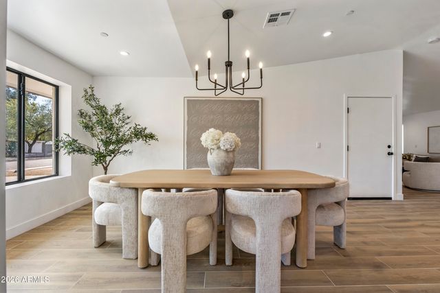 5414 N 82ND Street, Scottsdale, AZ 85250