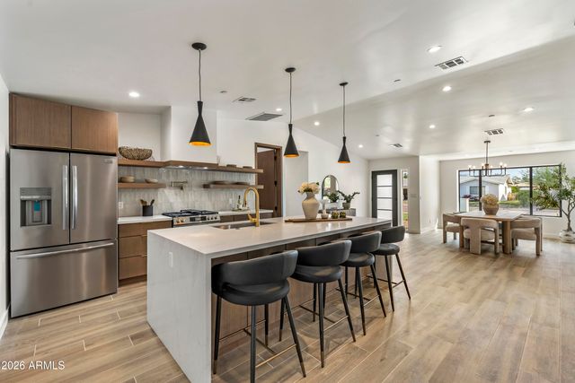 5414 N 82ND Street, Scottsdale, AZ 85250