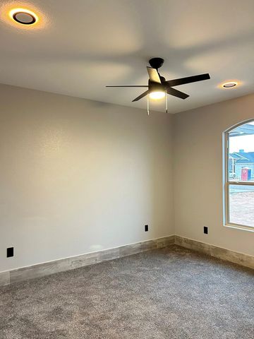 16125 Pura Vida Ave, Gardendale, TX 79758