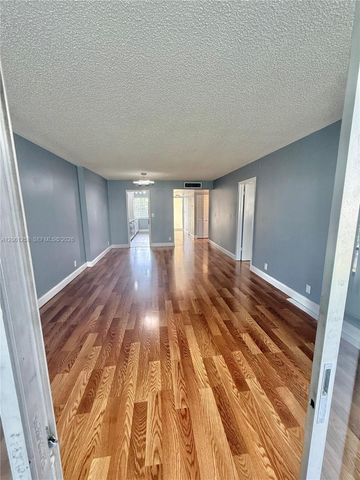 3001 NW 48th Avenue 244, Lauderdale Lakes, FL 33313