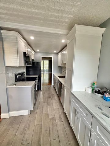 3001 NW 48th Avenue 244, Lauderdale Lakes, FL 33313