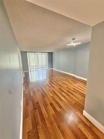 3001 NW 48th Avenue 244, Lauderdale Lakes, FL 33313