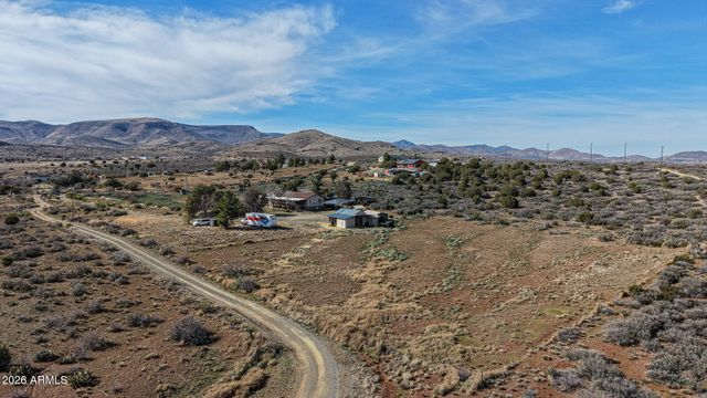11401 S Hackberry Trail -, Mayer, AZ 86333