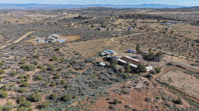 11401 S Hackberry Trail -, Mayer, AZ 86333