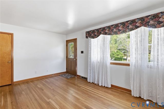 5250 Claridge Dr, Chesterfield, VA 23832