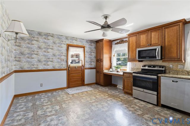 5250 Claridge Dr, Chesterfield, VA 23832