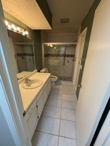 4427 S Trace Blvd, Old Hickory, TN 37138