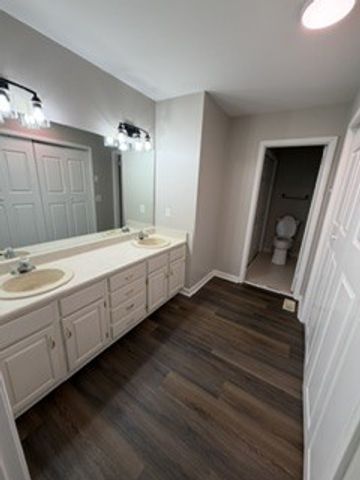 4427 S Trace Blvd, Old Hickory, TN 37138