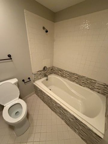 4427 S Trace Blvd, Old Hickory, TN 37138
