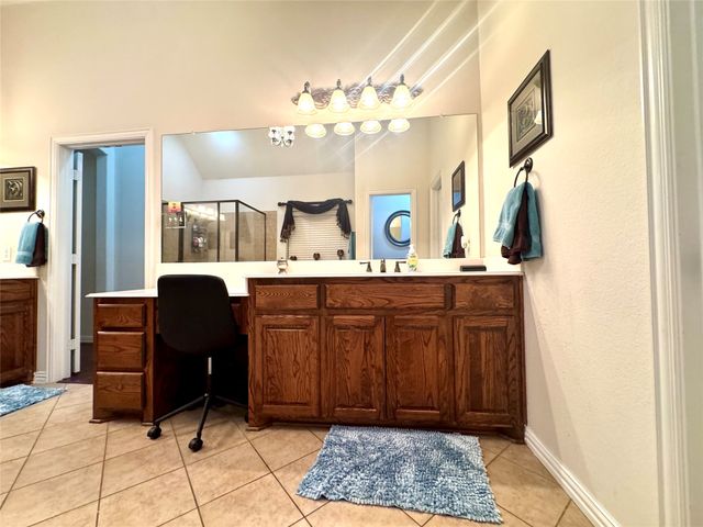 613 Buelwood Court, Desoto, TX 75115