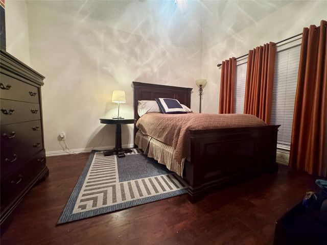 613 Buelwood Court, Desoto, TX 75115