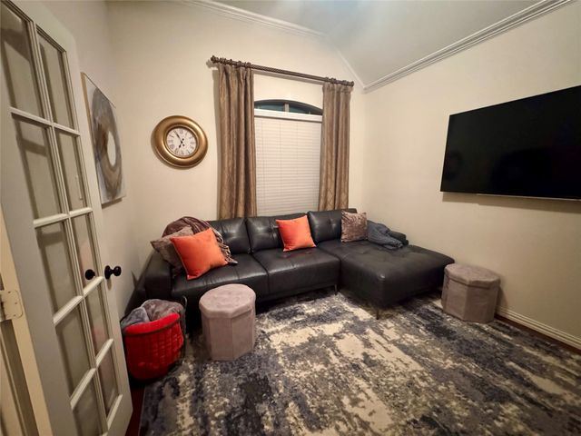 613 Buelwood Court, Desoto, TX 75115