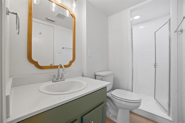 170 World Of Tennis SQ, Lakeway, TX 78738