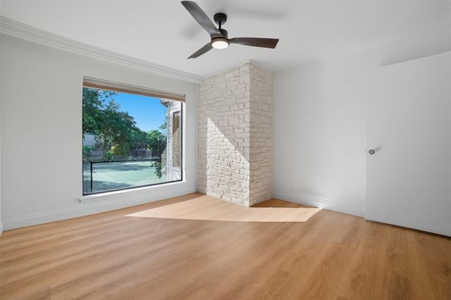 170 World Of Tennis SQ, Lakeway, TX 78738