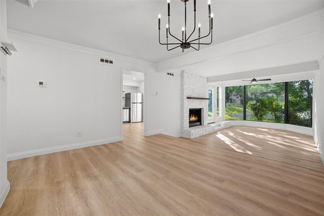 170 World Of Tennis SQ, Lakeway, TX 78738