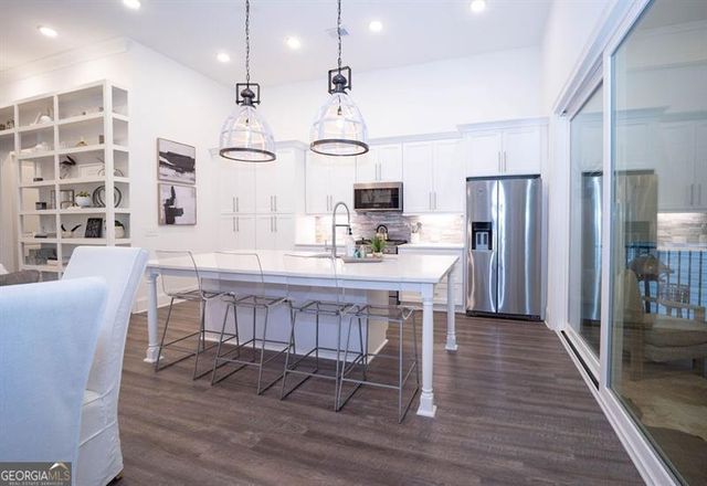 170 Fowler Street 200, Woodstock, GA 30188