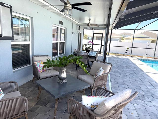 896 EAGLE ROCK TERRACE, Winter Haven, FL 33880