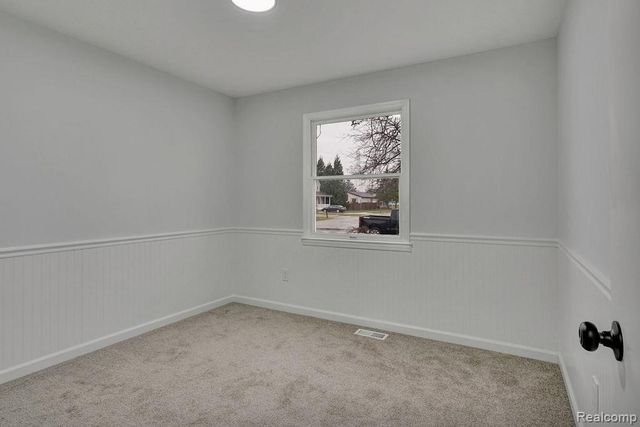 807 Saint Bernard Street, Marysville, MI 48040
