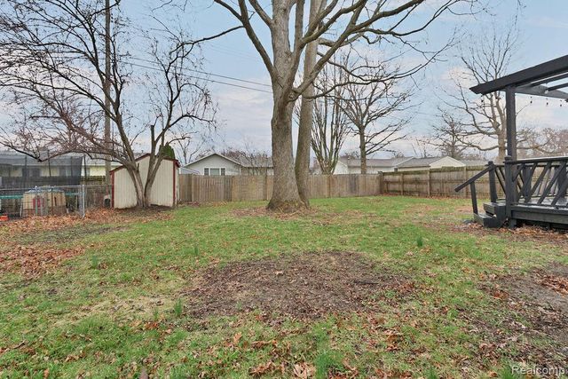 807 Saint Bernard Street, Marysville, MI 48040