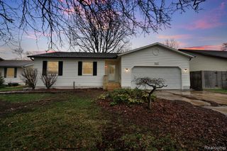 807 Saint Bernard Street, Marysville, MI 48040