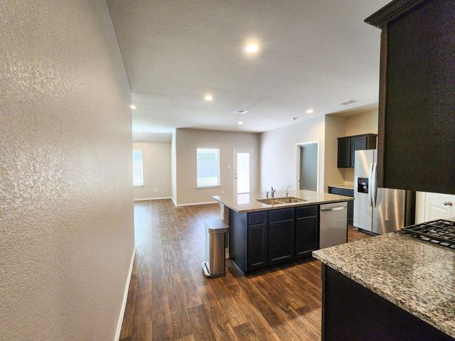 40553 Winter Grass Bend, Magnolia, TX 77354