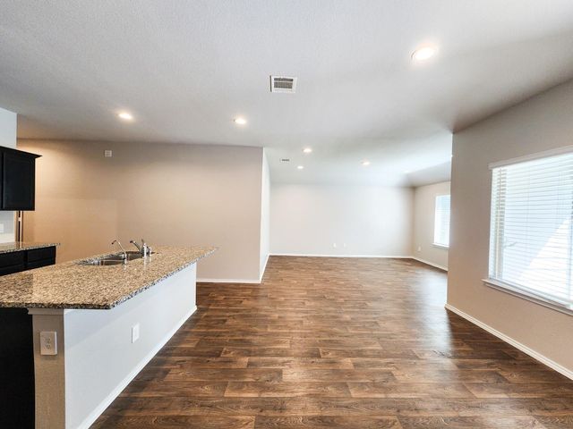 40553 Winter Grass Bend, Magnolia, TX 77354