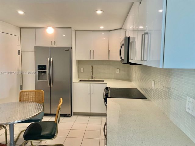 1500 S Ocean Dr 17E, Hollywood, FL 33019