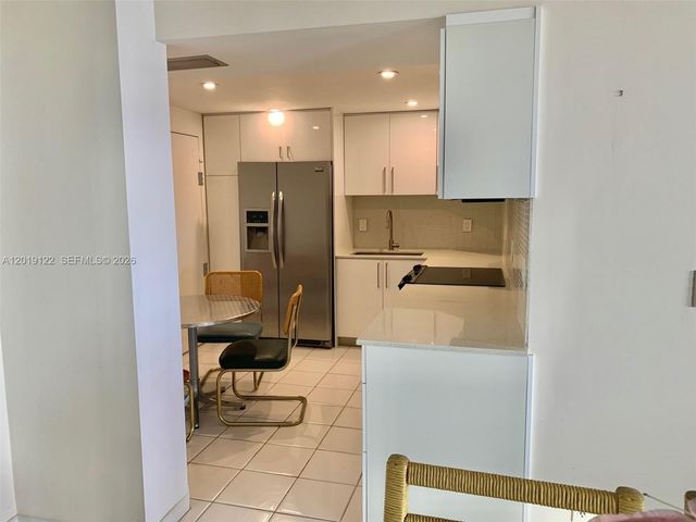 1500 S Ocean Dr 17E, Hollywood, FL 33019