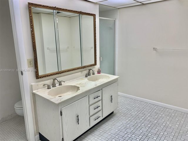 1500 S Ocean Dr 17E, Hollywood, FL 33019