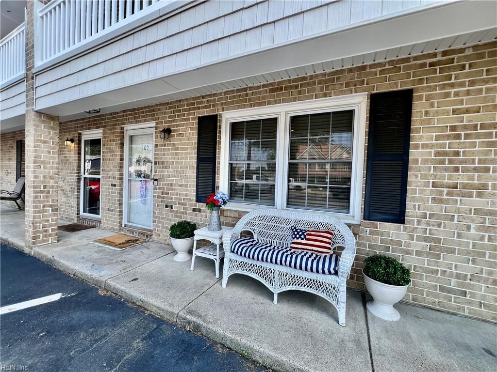 598 Pinewood Dr Apt 105, Virginia Beach, VA 23451