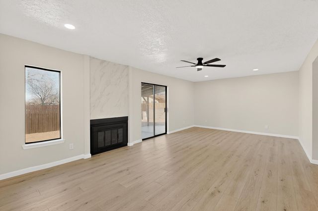 643 Duchess Drive NE, Albuquerque, NM 87123