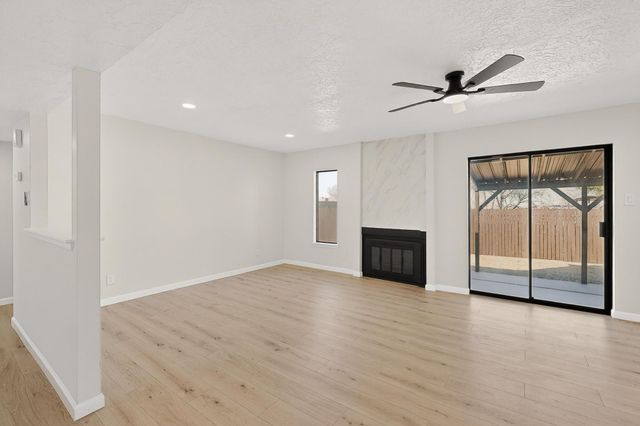 643 Duchess Drive NE, Albuquerque, NM 87123