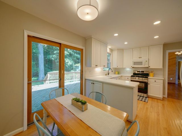 5062 DURHAM RD W, Columbia, MD 21044
