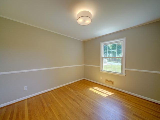 5062 DURHAM RD W, Columbia, MD 21044