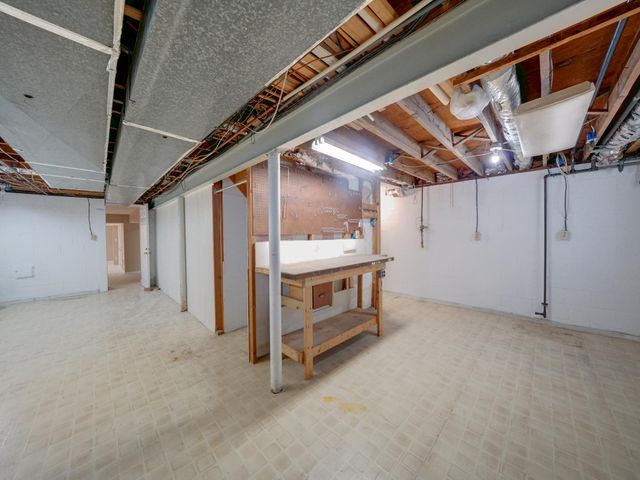 5062 DURHAM RD W, Columbia, MD 21044