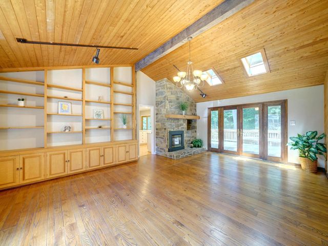 5062 DURHAM RD W, Columbia, MD 21044