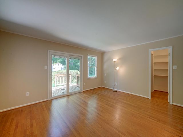 5062 DURHAM RD W, Columbia, MD 21044