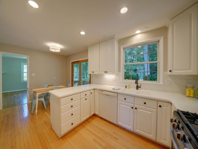 5062 DURHAM RD W, Columbia, MD 21044