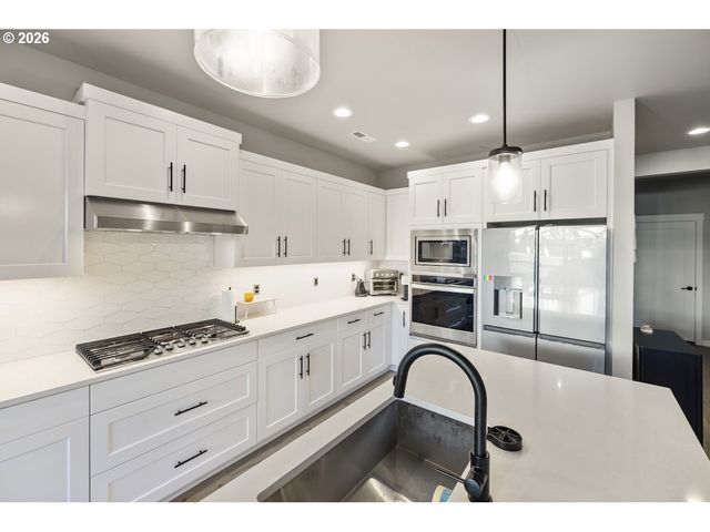 4436 Se 62ND Ave, Hillsboro, OR 97123