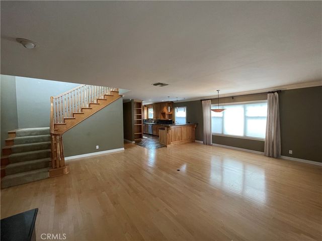 220 Baltimore Avenue, Huntington Beach, CA 92648