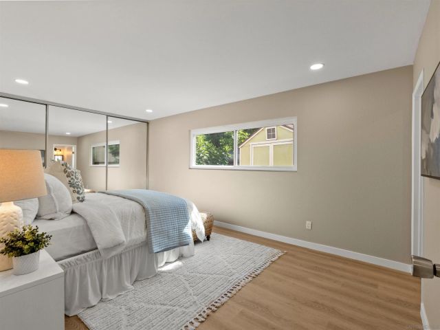 3101 Groton Way 2, San Diego, CA 92110