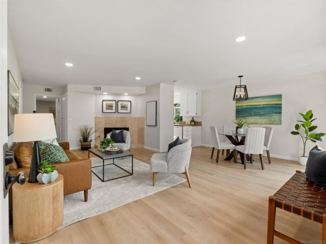3101 Groton Way 2, San Diego, CA 92110