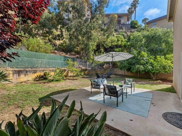 3101 Groton Way 2, San Diego, CA 92110