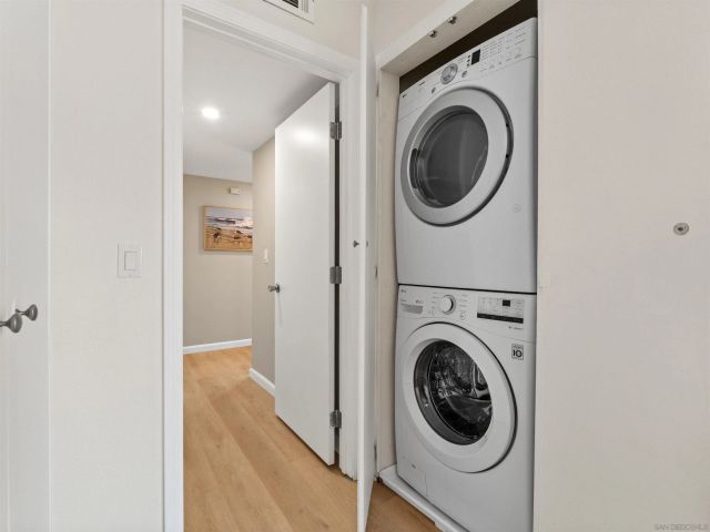 3101 Groton Way 2, San Diego, CA 92110