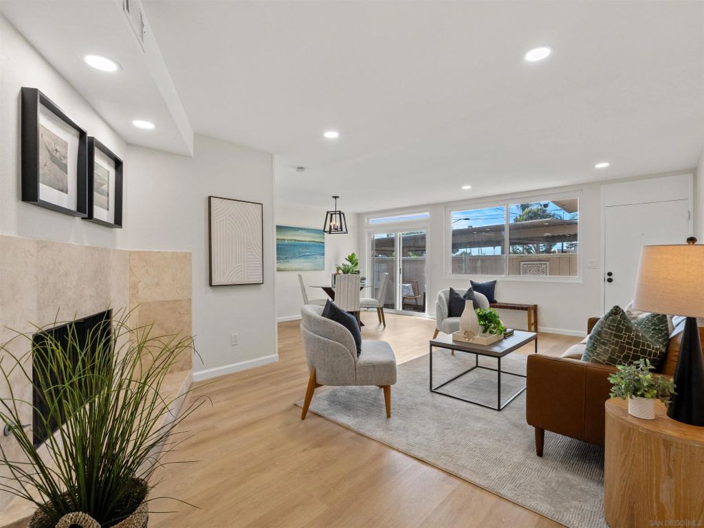 3101 Groton Way 2, San Diego, CA 92110