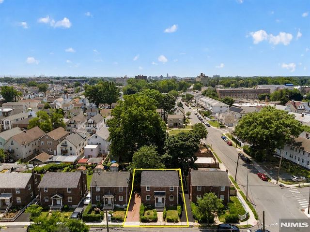 1380 Hamilton Street, Elizabeth, NJ 07208