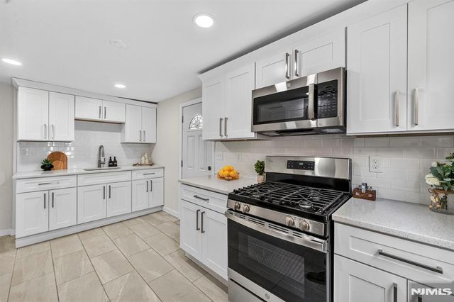 1380 Hamilton Street, Elizabeth, NJ 07208