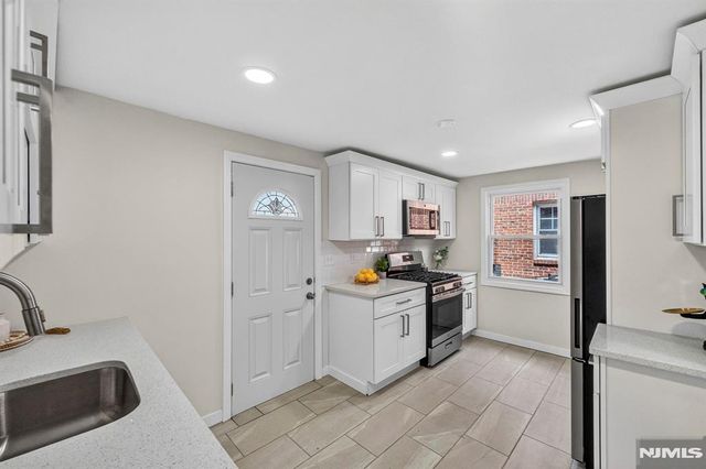 1380 Hamilton Street, Elizabeth, NJ 07208