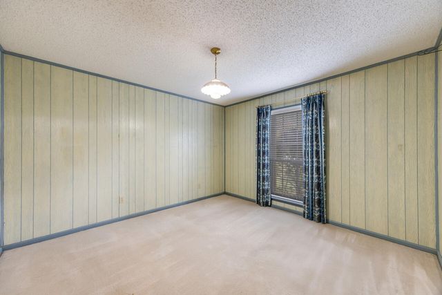 2601 Edgewater Drive, Niceville, FL 32578